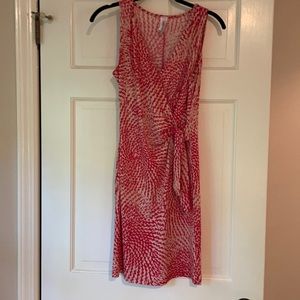 Red and cream sleeveless  dress